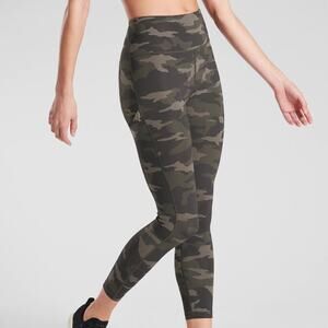 Athleta Ultimate Stash Pocket Camo 7/8 Tight Olive Women's Sz XS